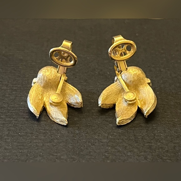 Crown Trifari Clip Earrings with Rhinestones and Faux Pearl - Picture 3 of 5